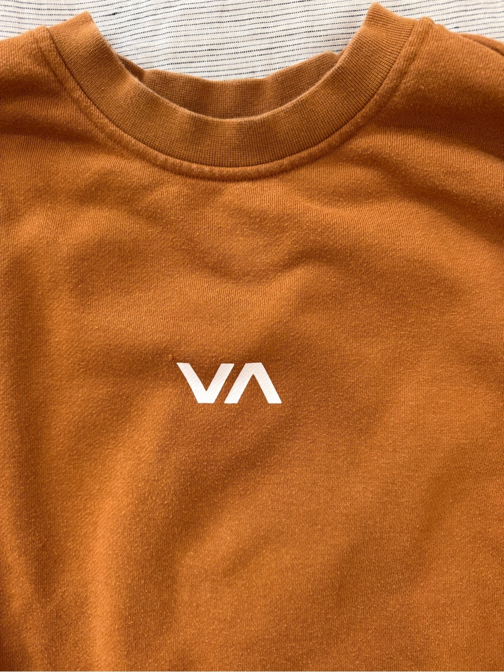 RVCA Cropped Crewneck Sweatshirt in Rust Brown with White Logo - Picture 2 of 4